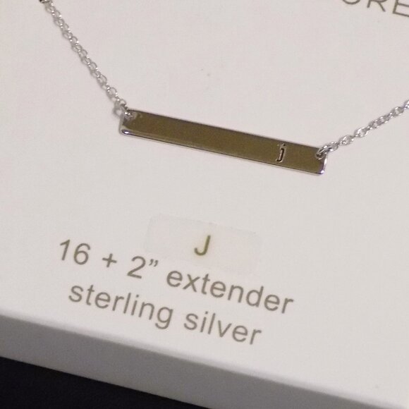New Silver Treasures $59 Sterling Silver 925 Initial J Bar Pendant Necklace - Picture 4 of 4